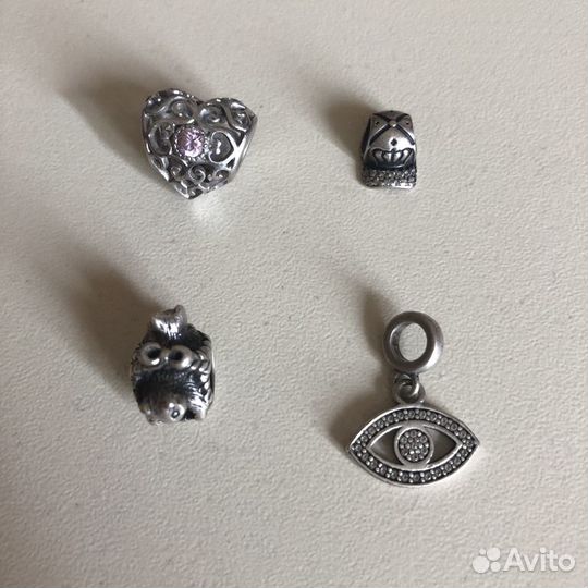Украшение шарм