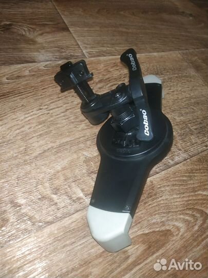 Крепление для планшета в авто