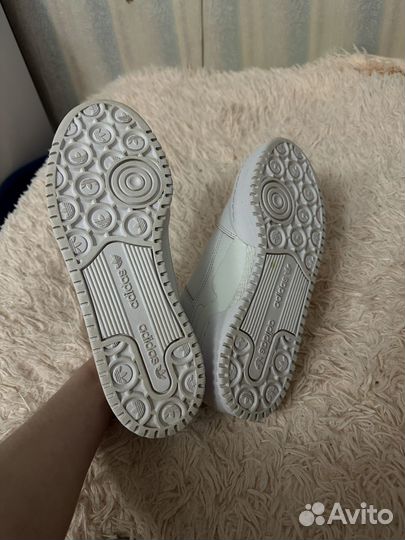 Кроссовки Adidas forum bold
