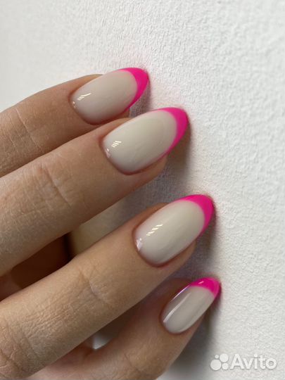 Маникюр,педикюр,наращивание ногтей