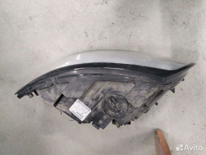 Фара левая volvo s40