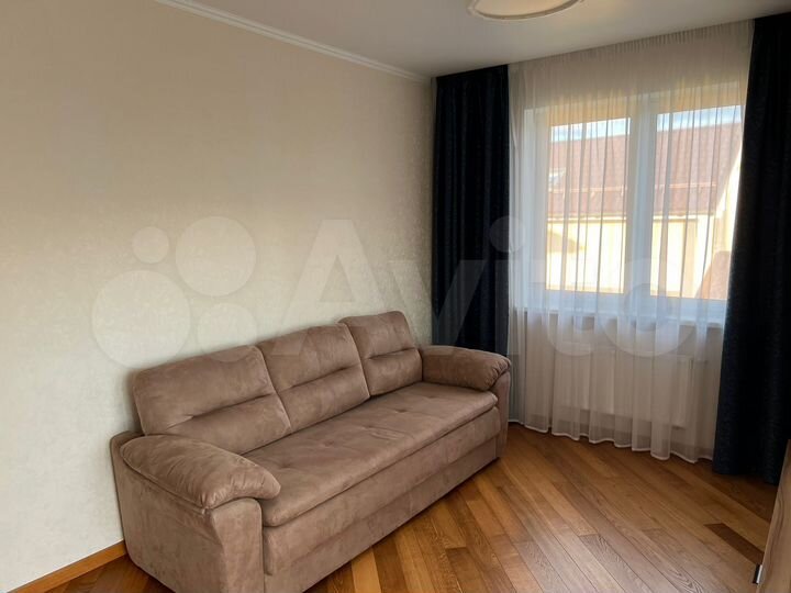 Коттедж 170 м² на участке 10 сот.