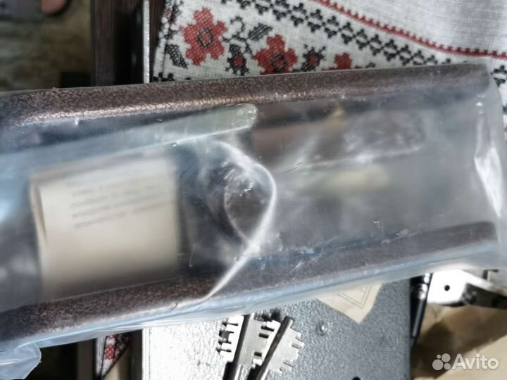 Личинка замка, замок врезной, ручки