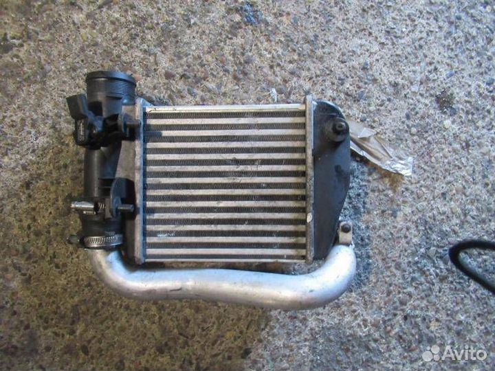 Интеркулер Audi A6 4B/C5 рест. 2005 4F0145805E