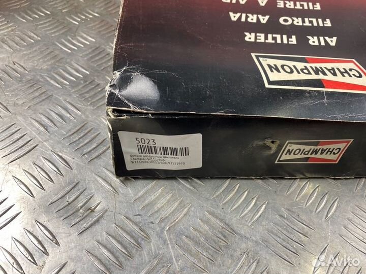 Фильтр воздушный двигателя Champion W111/606