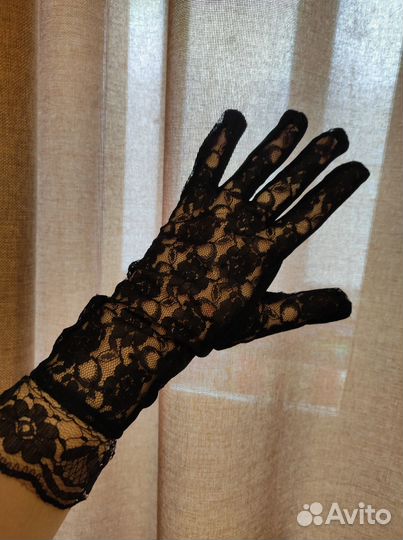 Перчатки кружевные