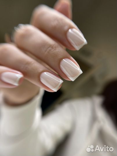 Маникюр/педикюр