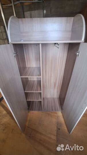 Продаю кровать двухъярусную