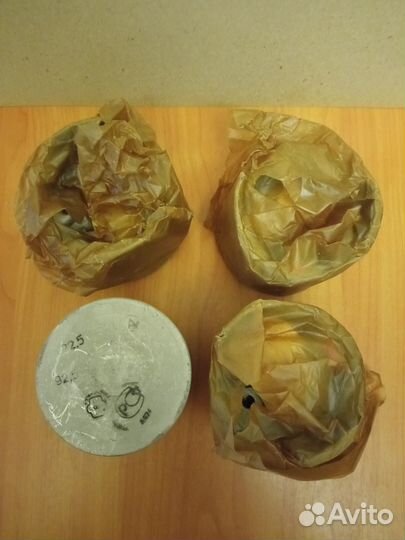 Поршни на Газель, Волга 92.5 комплект змз 402дв