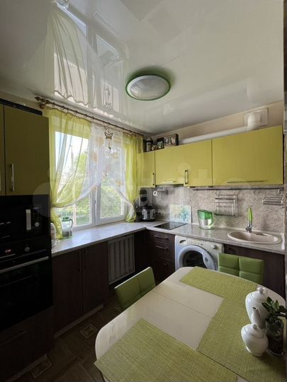 3-к. квартира, 58 м², 2/5 эт.