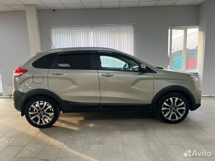LADA XRAY Cross 1.8 МТ, 2019, 131 293 км