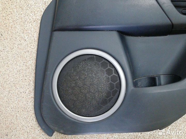 Mazda 3 BK Обшивка двери задней правой