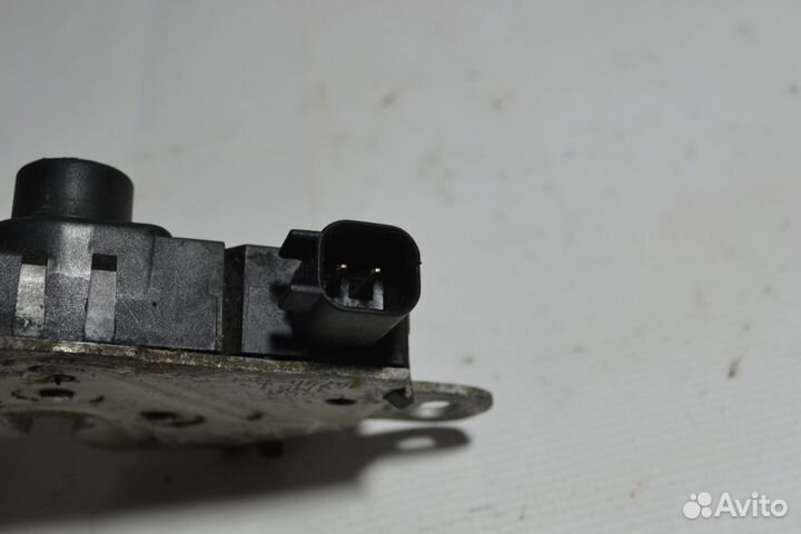 Замок капота Ford Focus 2 рест