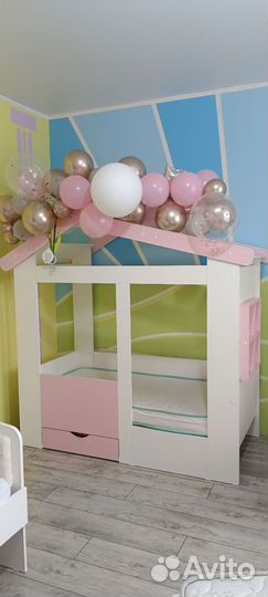 Детская кровать домик с матрасом