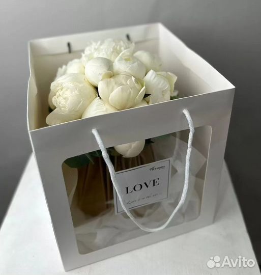 Пионы букет