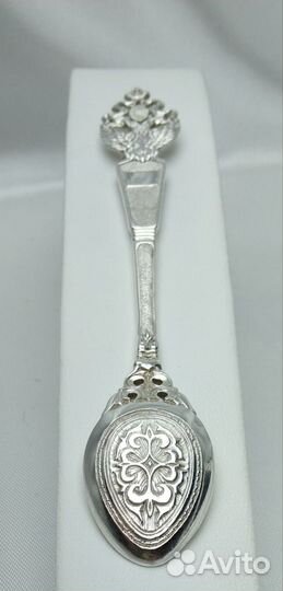 Серебряная ложечка с гербом
