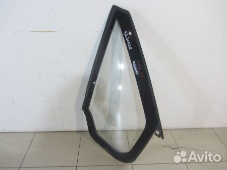 Форточка передней правой двери