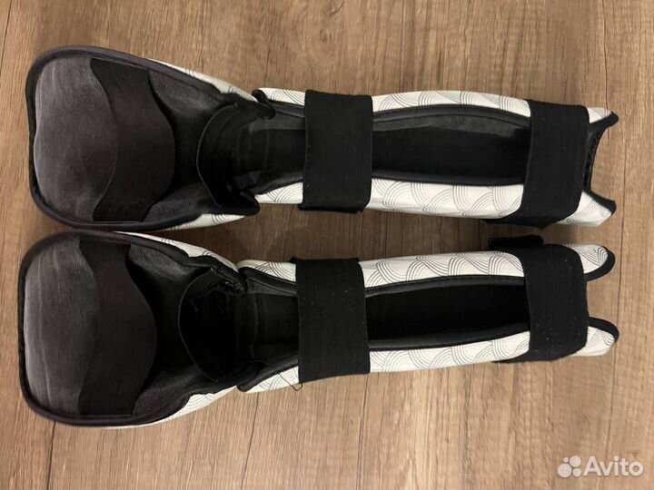 Защита голени для единоборств KudoWear