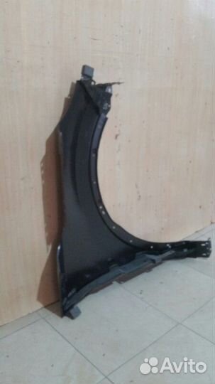 Крыло левое переднее левое Ford Explorer 5 U502