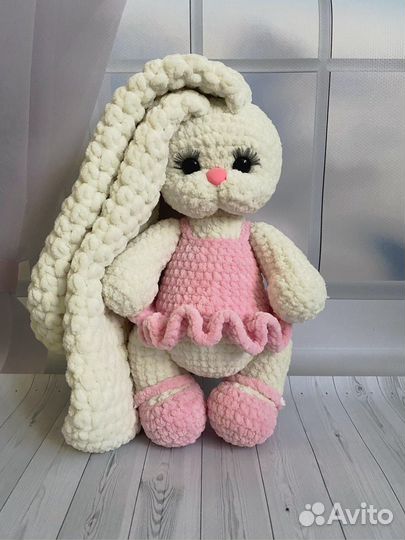 Заяц зайка вязаная ручной работы