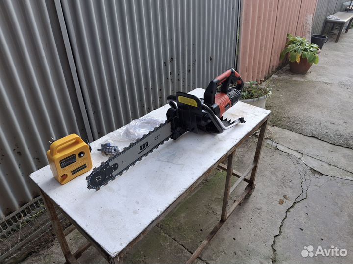 Бетонорез цепной с подачей воды