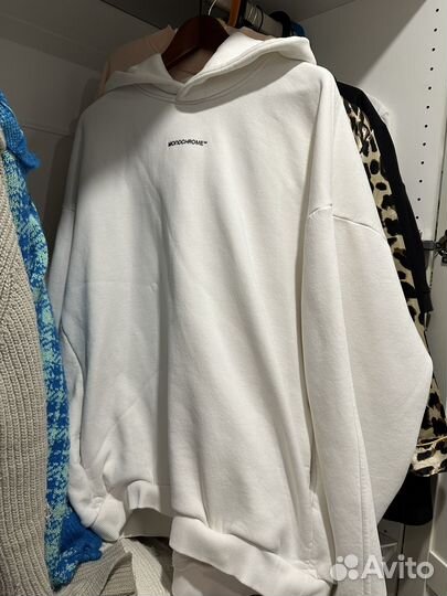 Monochrome свитшот