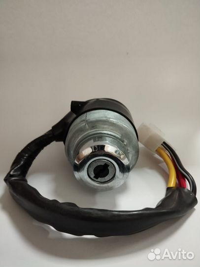 Замок Зажигания Kubota F2803, V3300, V3307