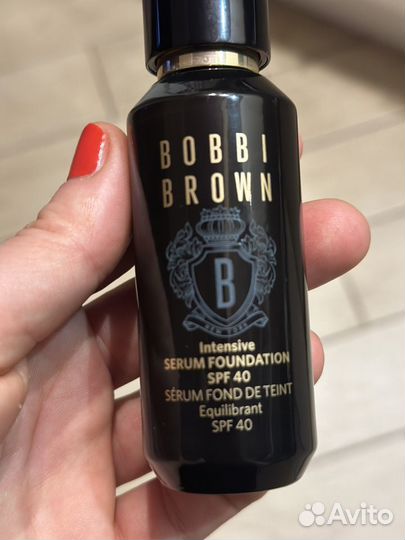 Тональный крем Bobby Brown