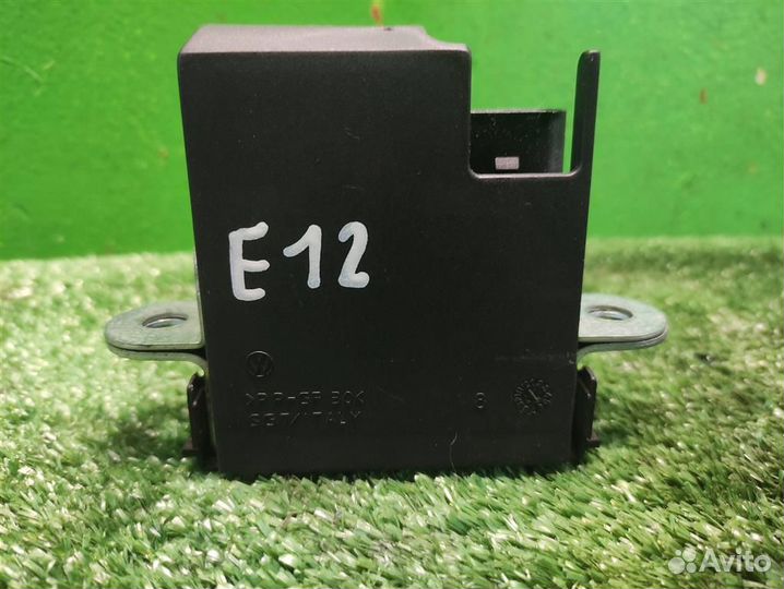 Замок крышки багажника volkswagen Caddy 4 2019