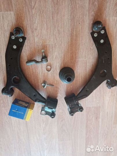 Рычак на форд фокус 2 в хорошем состоянии