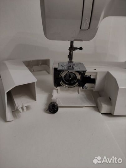 Швейная машина Janome JL 23