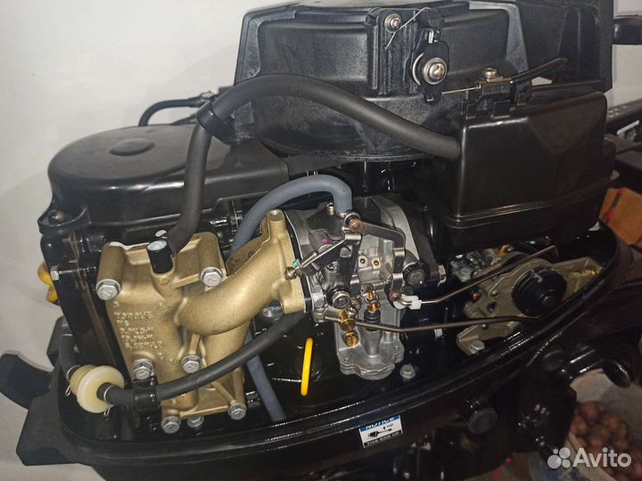 4х-тактный лодочный мотор Mercury 9.9M