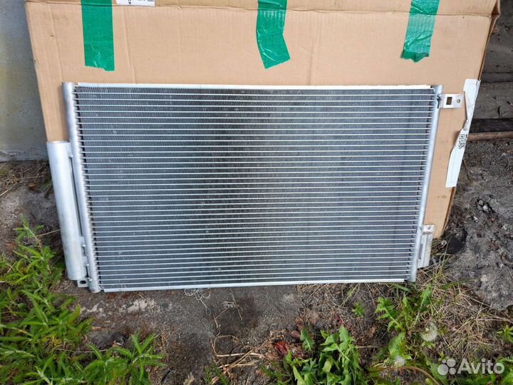 Новый радиатор кондиционера на Опель Корса FT5310
