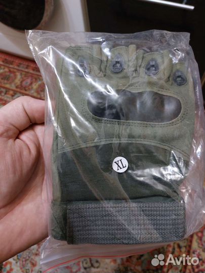 Перчатки тактические