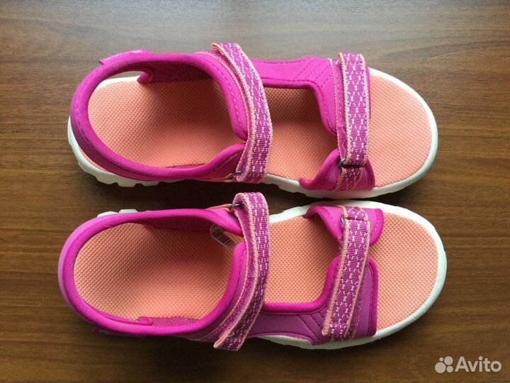 Сандалии для девочек