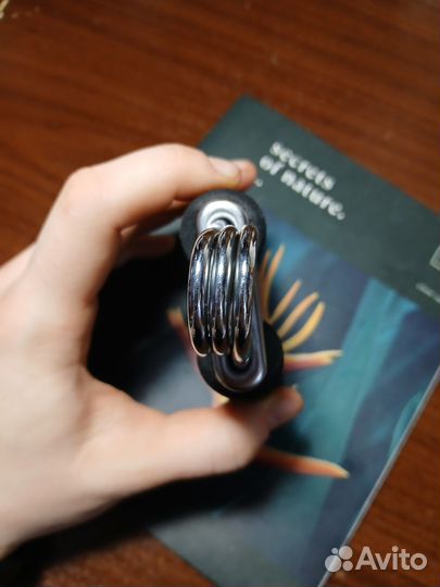 Эспандер кистевой пружинный