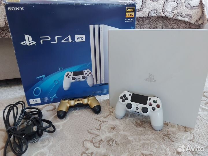 Sony playstation 4 PS4 pro 1tb