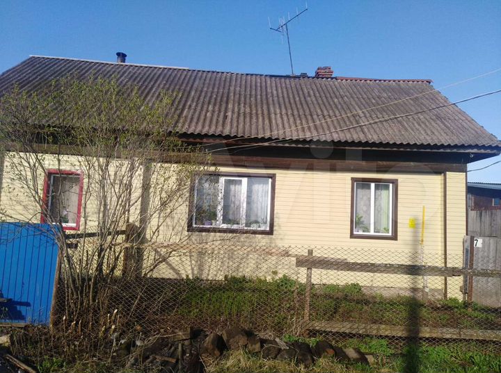 Дом 32,9 м² на участке 6 сот.