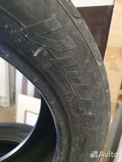Viatti Strada Asimmetrico 215/55 R17