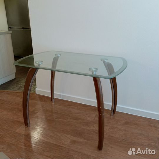 Стол обеденный стеклянный 70х120