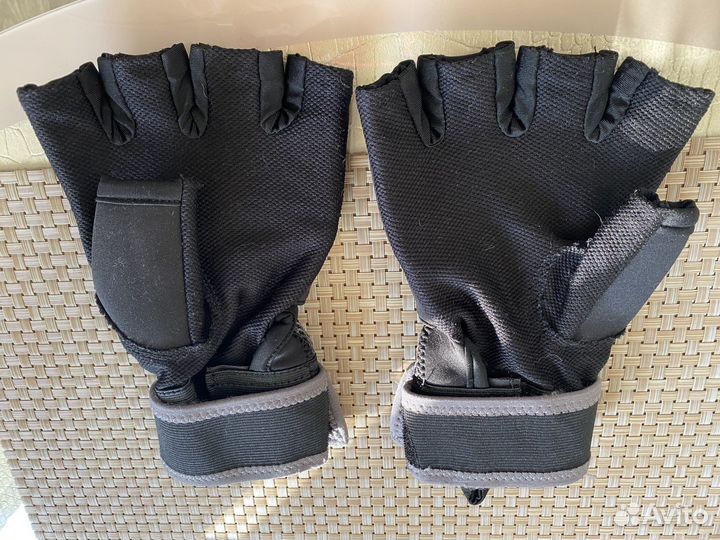 Перчатки для спорта