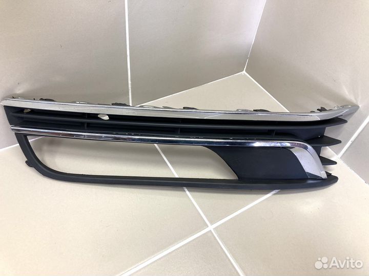 Рамка птф левая VW Passat B7 2011-2015