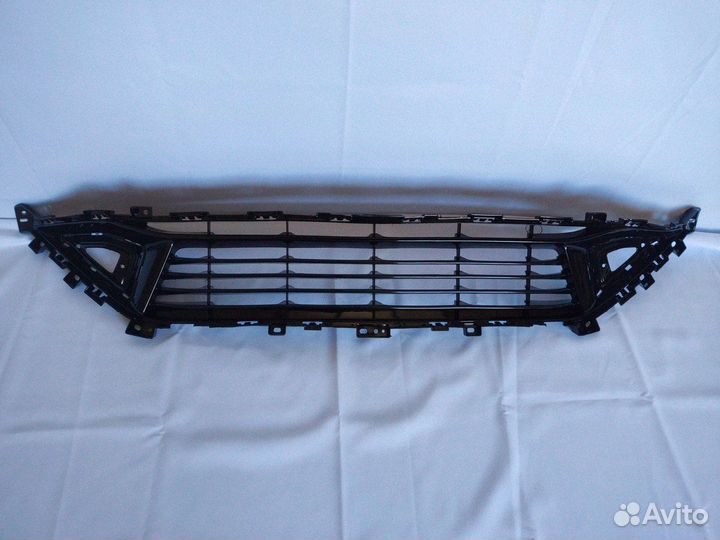 6010082700 Решетка Переднего бампера Geely Coolray