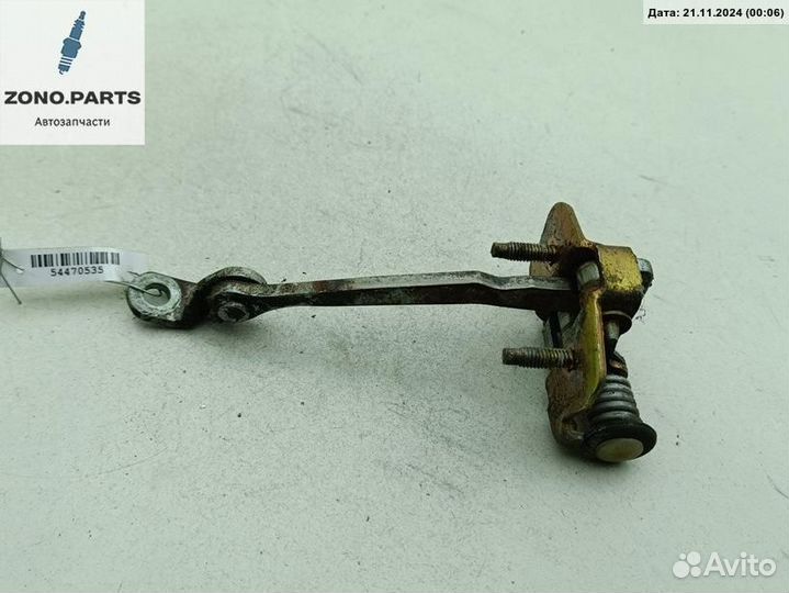 Ограничитель открывания двери задней на Peugeot 307