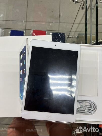 iPad mini Wi-Fi 16GB Silver новый