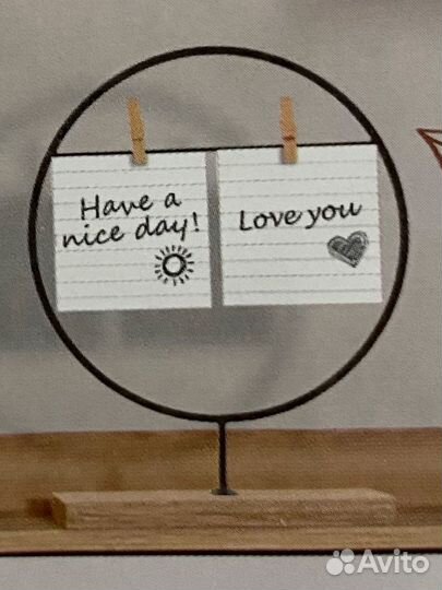 Держатель для фотографий и заметок