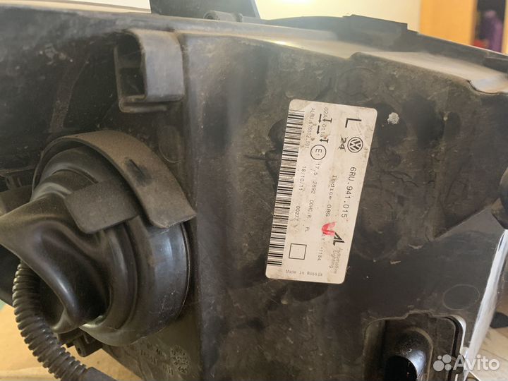 Фары на VW Polo 6RU941015 6RU941016