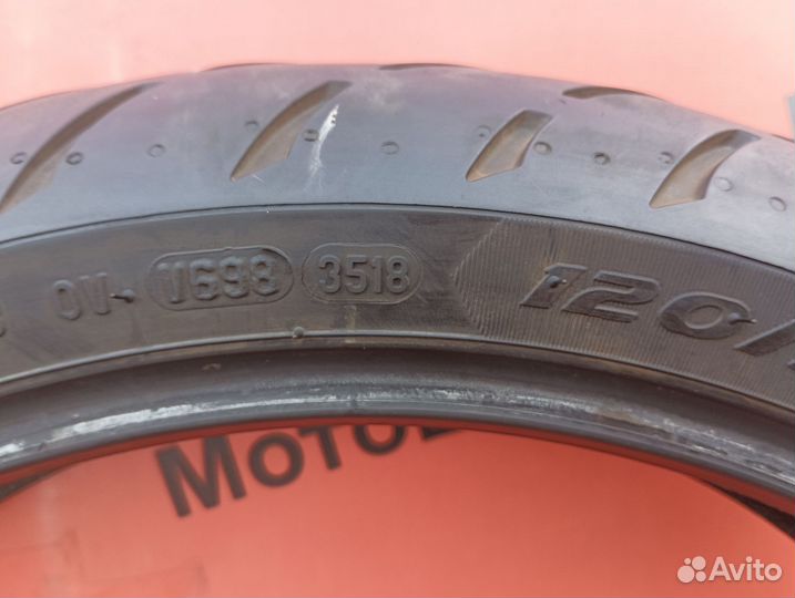 120/70 R17 Metzeler Roadtec 01 N-4240 Мотошина Бу