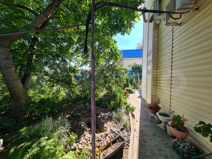 Дом 170 м² на участке 6 сот.