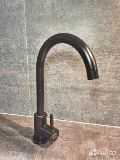 Смеситель из нержавеющей стали чёрный